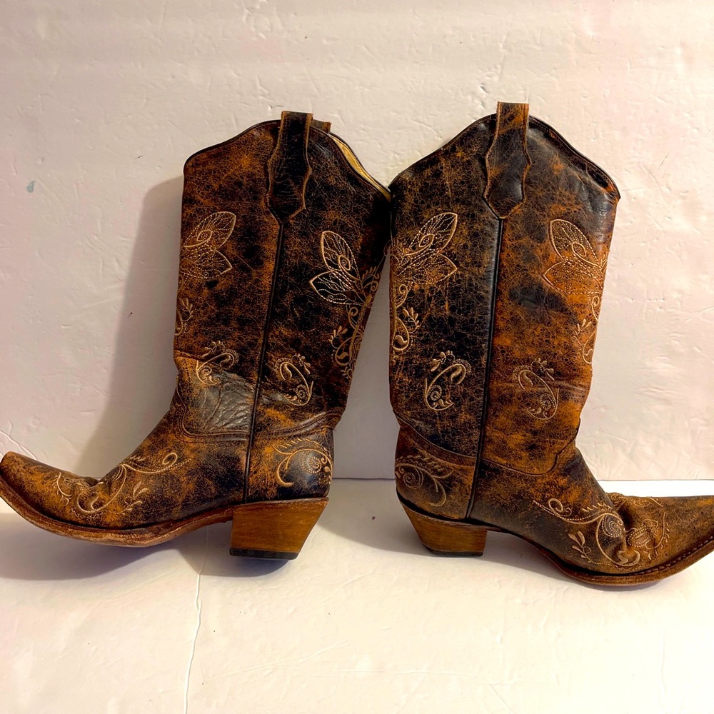 Circle G  Corral Cowgirl Dragonfly Embroidered Brown Leather Western Boots 9.5